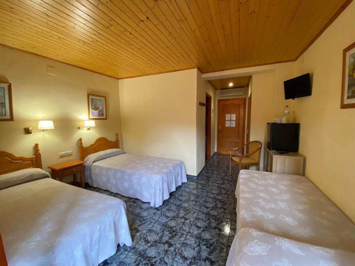 Hotel Rural Cal Amadeu Vilanova d’Escornalbou Kültér fotó